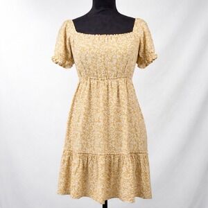 Linen Blend Cottage Dress Small Summer Brunch Milkmaid Tiered Puff Sleeve Floral